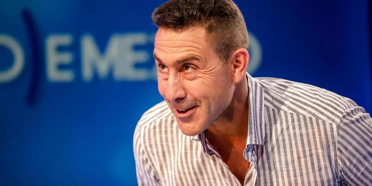 Roberto Vannacci durante un dibattito in TV