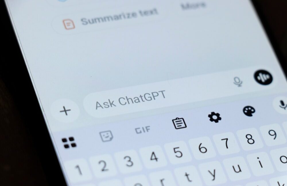ChatGPT Work su mobile per la gestione delle attività quotidiane