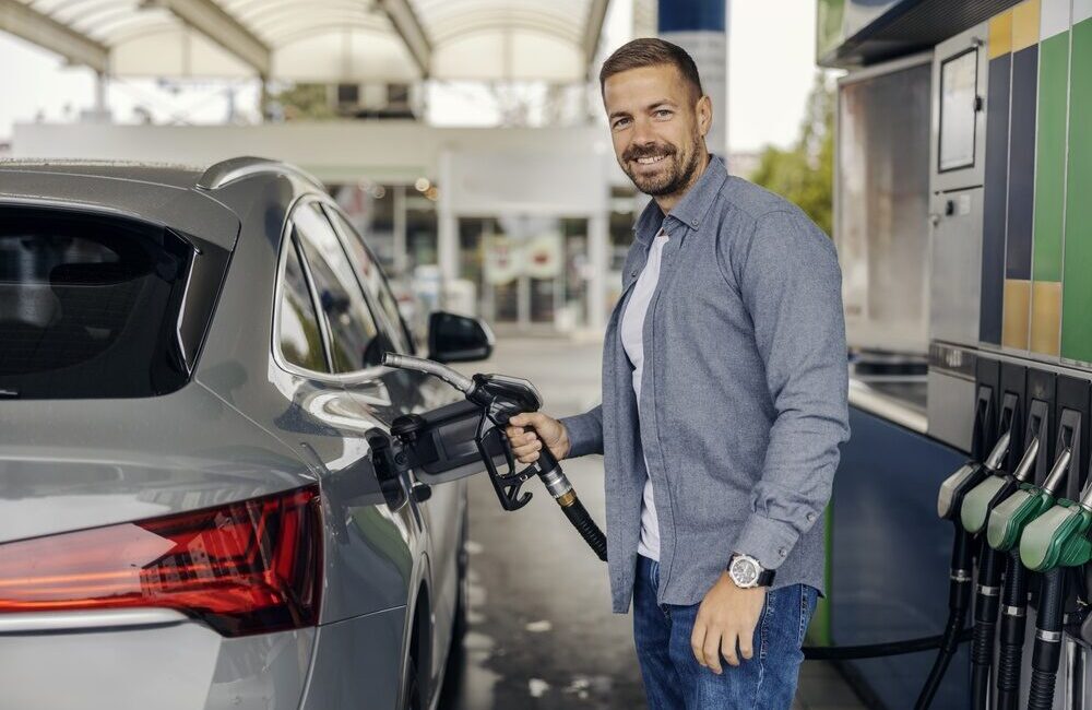 Aumento dei prezzi dei carburanti e del gas in Europa