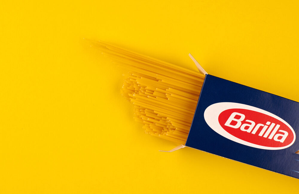 Pulizia del torrente Parma da parte di Barilla e Legambiente