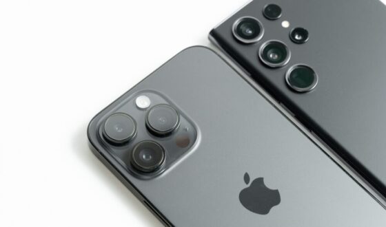 Confronto fotocamere iPhone 18 Pro e Samsung Galaxy S26 Ultra